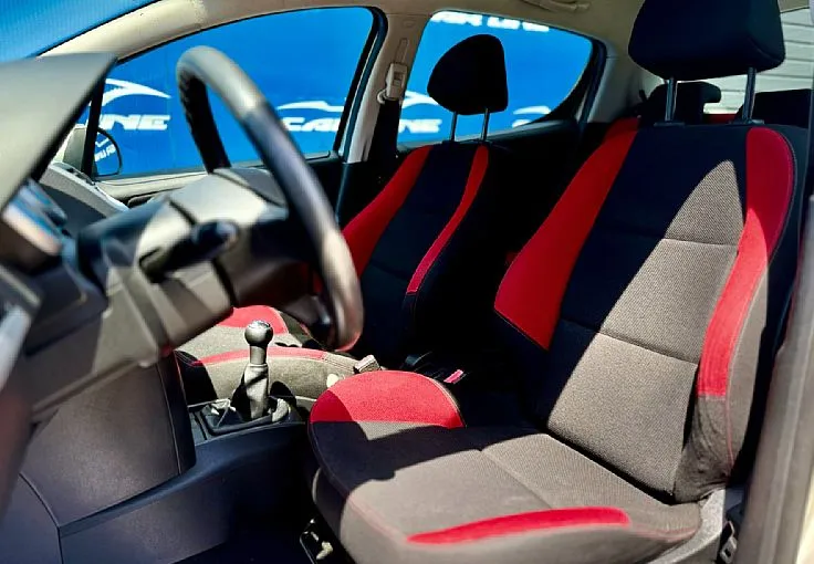 Zunanja slika - Peugeot 207 - Trendy 1.4 - 7