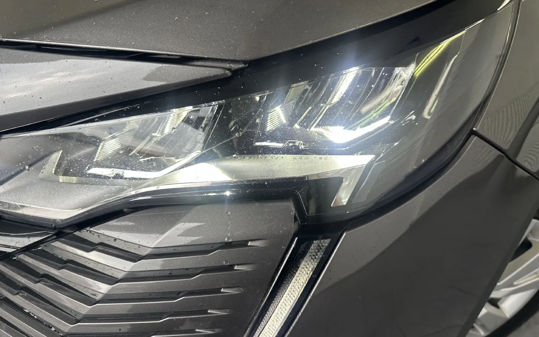 Zunanja slika - Peugeot 3008 - 1.5 BlueHDi 130 EAT8 Active.KAMERA.NAVI.ALU.2022 - 3