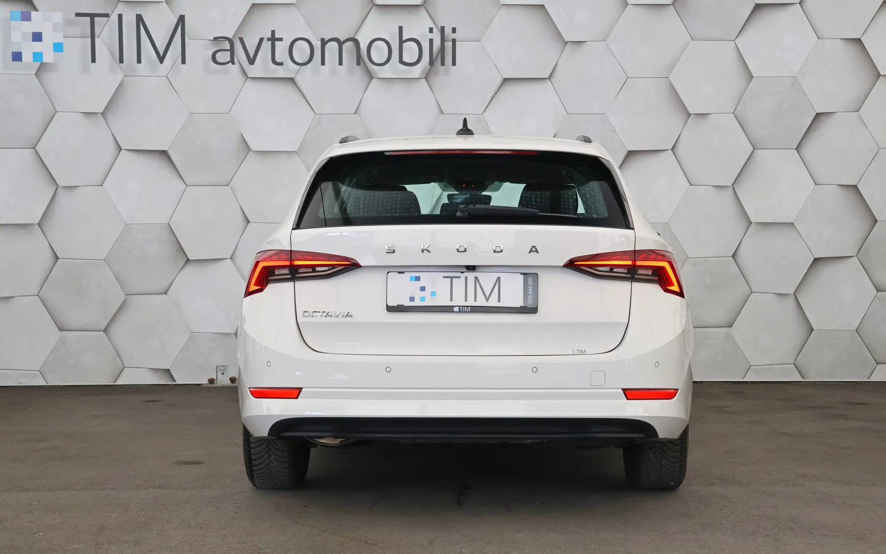 Zunanja slika - Škoda Octavia - 2.0 TDI DSG Ambition 115KM - 6