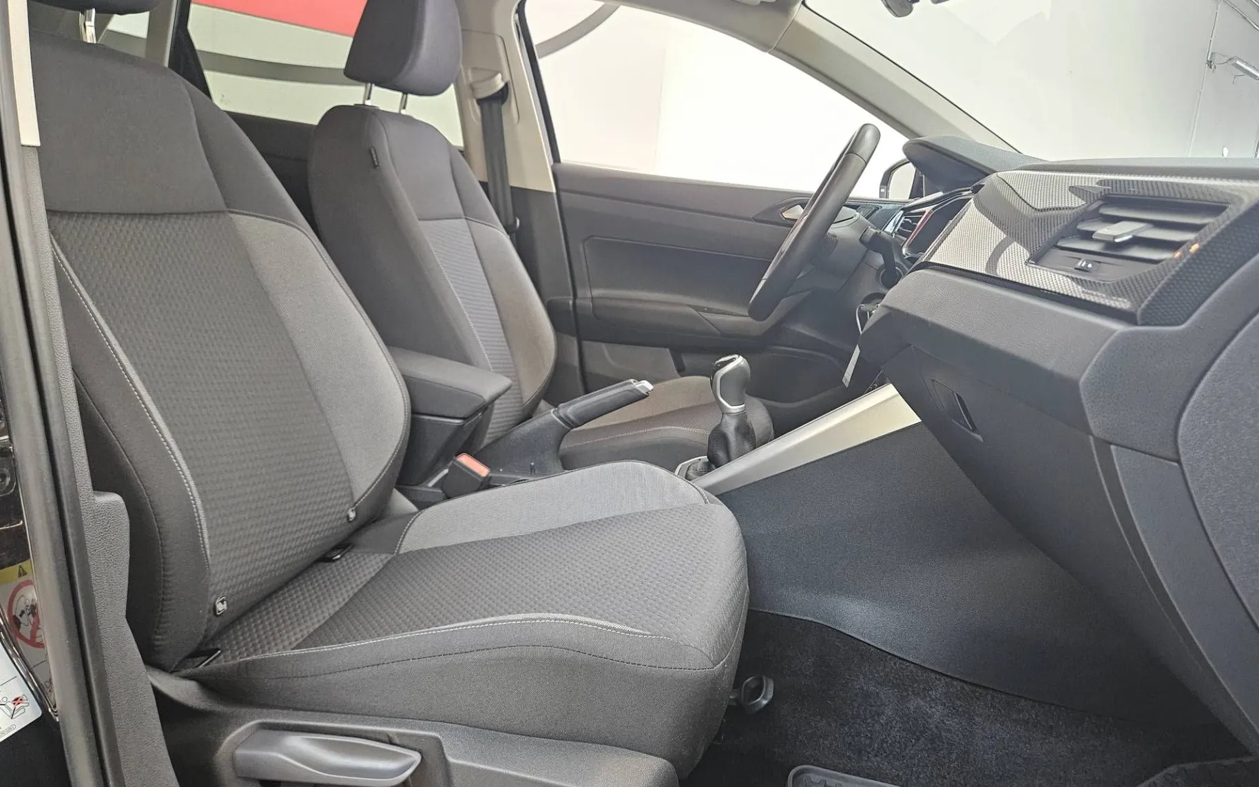 Notranja slika - Volkswagen Polo - 1.0 TSI 4ALL... - 7