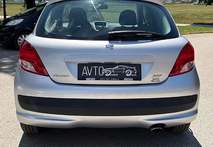 Zunanja slika - Peugeot 207 - Premium 1.4 16V - 1. LASTNICA - 6