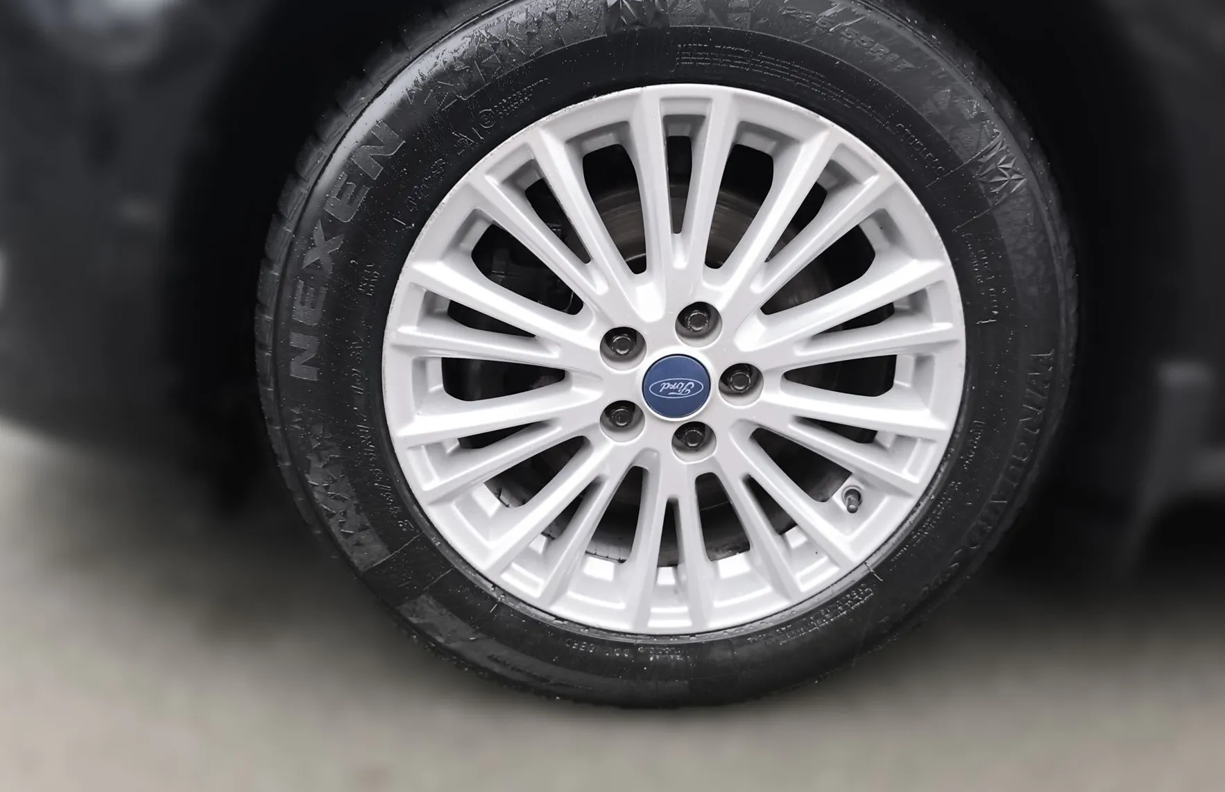Zunanja slika - Ford Galaxy - 2.0 EcoBlue 150PS FWD Titanium-PANORAMA - 8