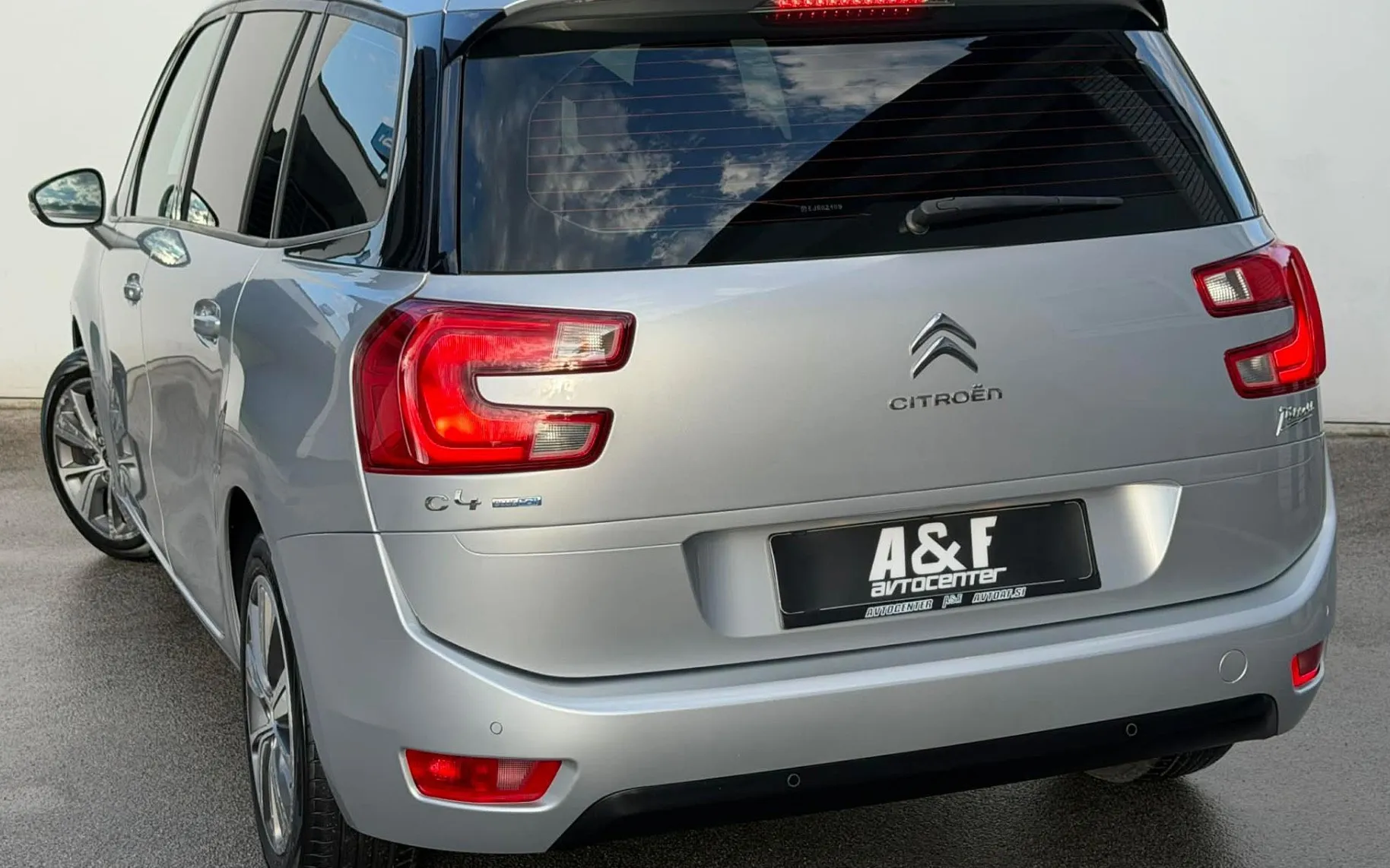Zunanja slika - Citroën C4 - Picasso 2.0 HDI-AUT-7 SEDEŽEV-LIZING ZA TUJCE-NAVI-PDC-... - 4