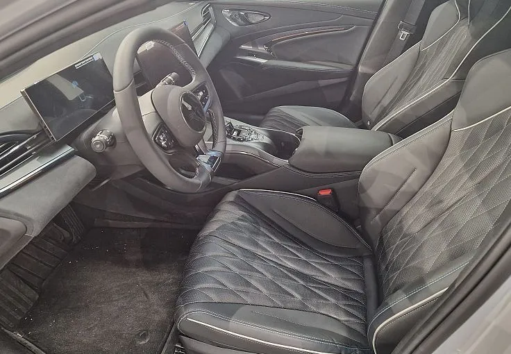 Zunanja slika - BYD SEAL - EXCELLENCE AWD 82.5 kWh 390kW - doseg 520km  3.8s - 6