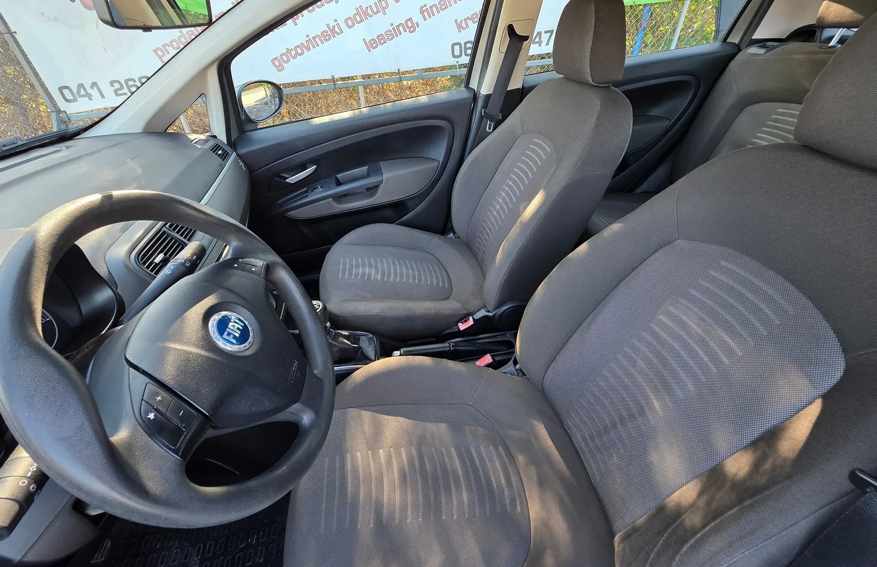 Zunanja slika - Fiat Punto - Grande 1.4 KLIMA-SLOVENSKI-LEP - 12