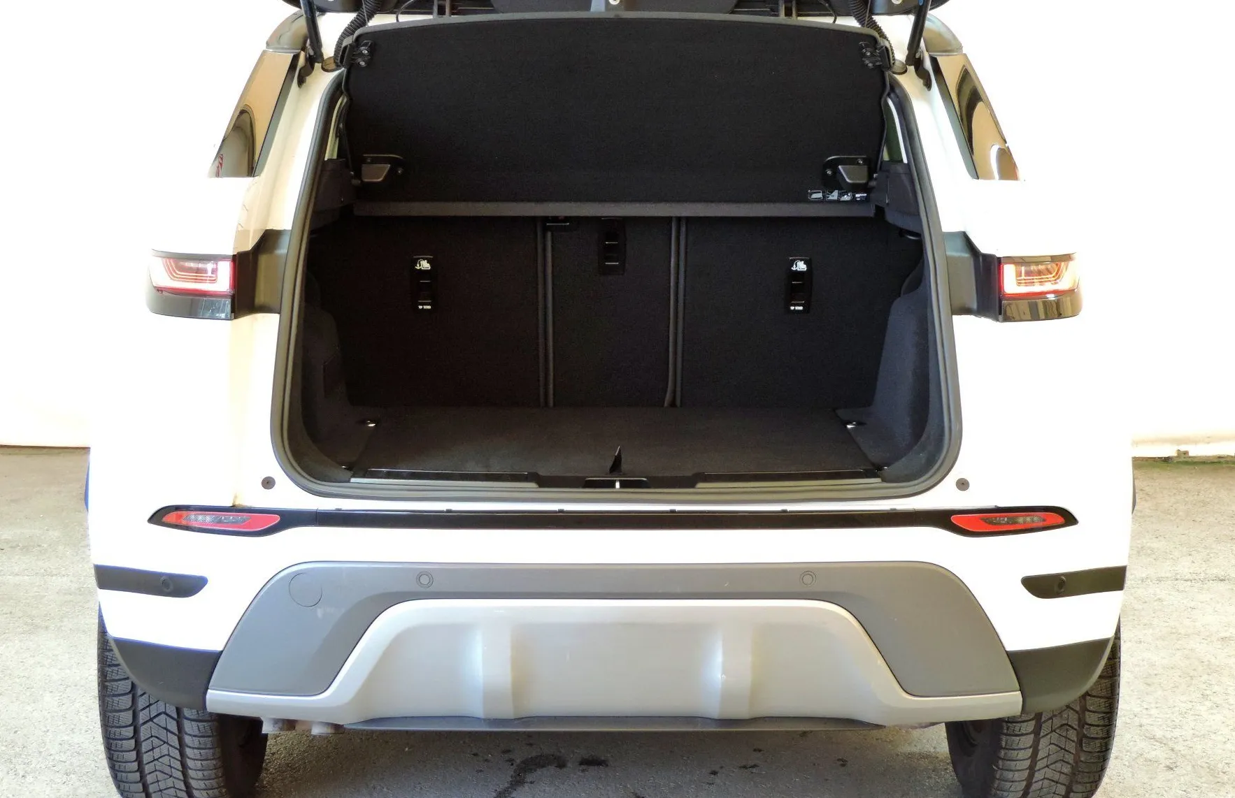 Zunanja slika - Land Rover Range Rover Evoque - 2.0 TD4 D165 MHEV SE Avt. NOVI MODEL-PANORAMA- - 20