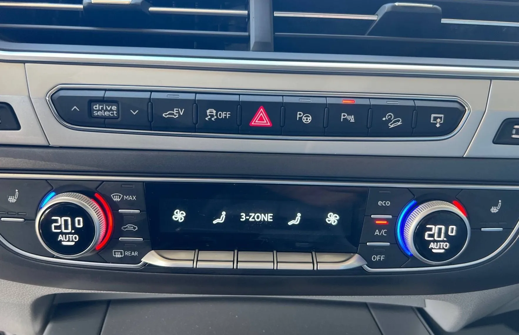 Zunanja slika - Audi Q7 - 3.0 TDI QUATTRO E-TRON MATRIX NAVI PDC KAM TEM T.. - 15