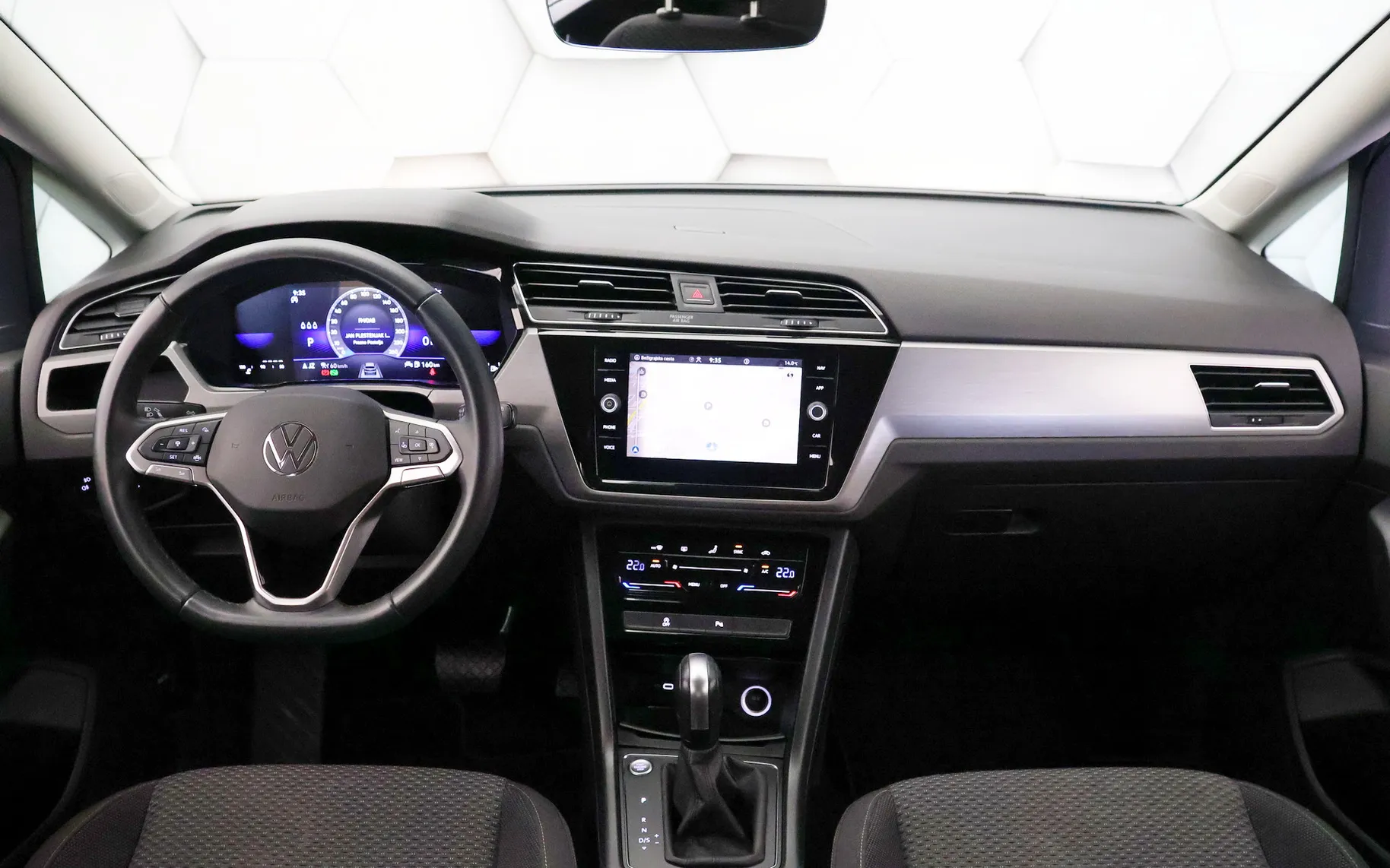 Zunanja slika - VW Touran - 2.0 TDI DSG Family 150KM - 7