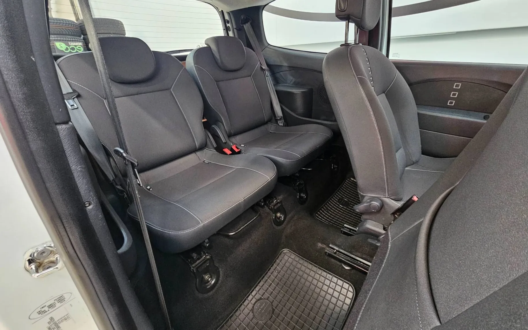 Notranja slika - Renault Twingo - 1.2 16V - 9