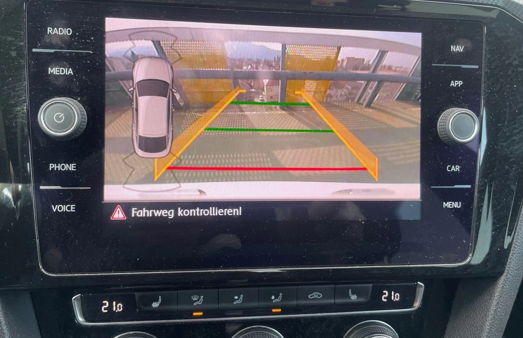 Zunanja slika - VW Arteon - 2.0 TDI R-Line DSG LED. NAVI. ACC. KAMERA. PDC - 16