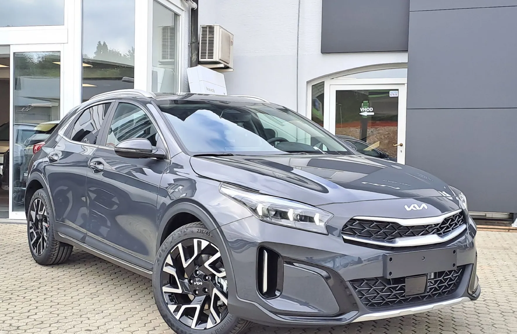 Zunanja slika - KIA XCeed - 1.6 T-GDi EX WAY ISG.7DCT 110 kW - 3