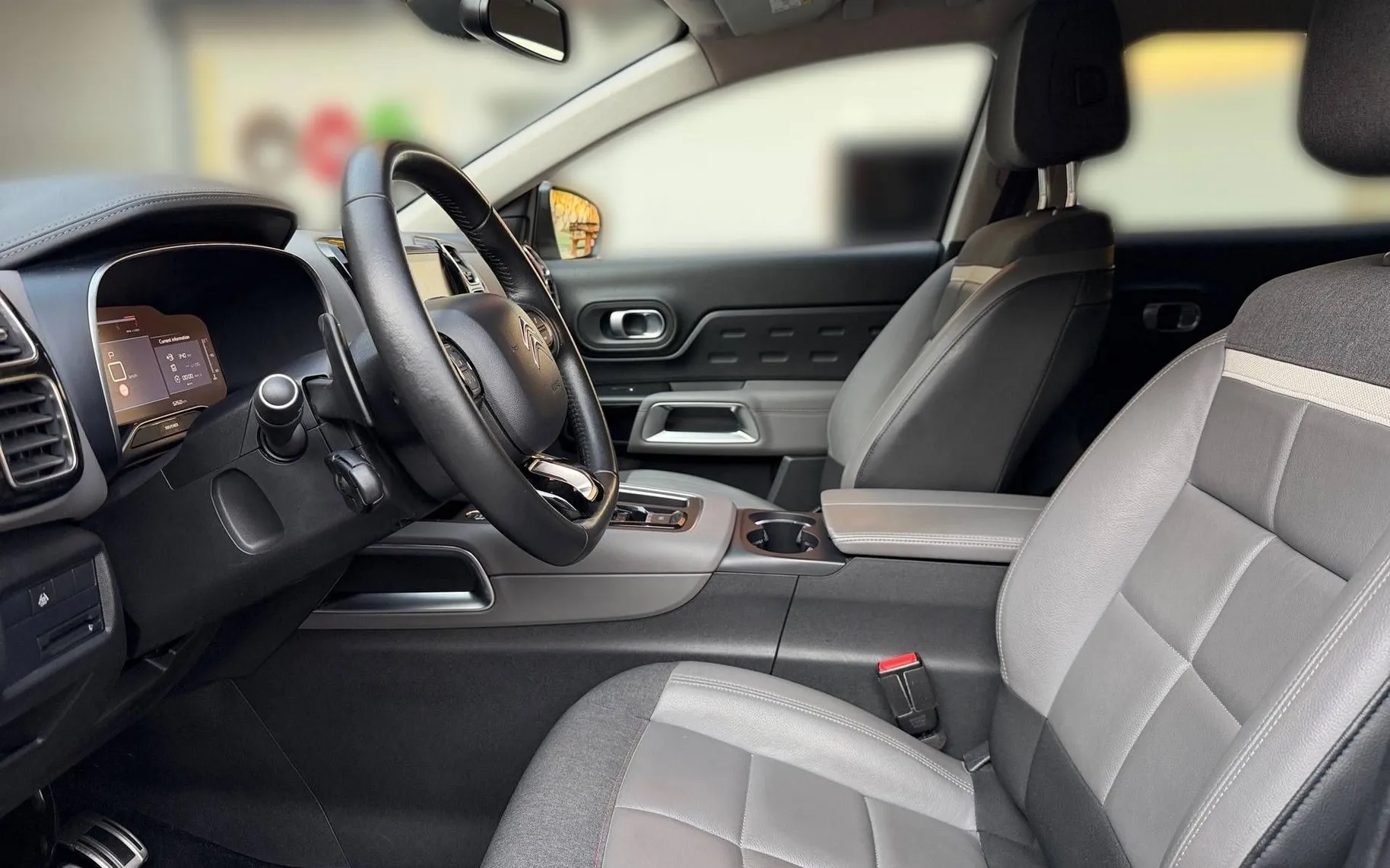 Notranja slika - Citroën C5 Aircross - BlueHdi 130 S S Shine Avt. - 7