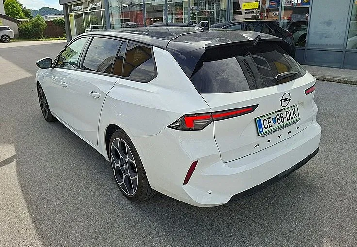 Zunanja slika - Opel Astra - Sports Tourer 1.2 Turbo GS Avt. 130KM - 3