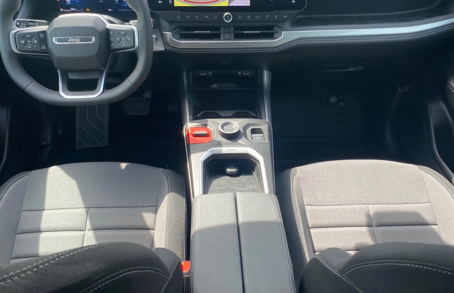 Zunanja slika - Jeep Compass - 1.2 e-Hybrid 145 Altitude DCT - 7