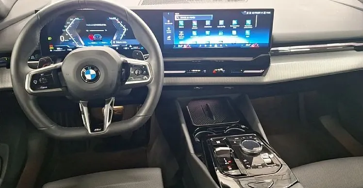 Zunanja slika - BMW Serija 5 - Touring: 520d xDrive AT M-Sport ACC - HARMAN - 8