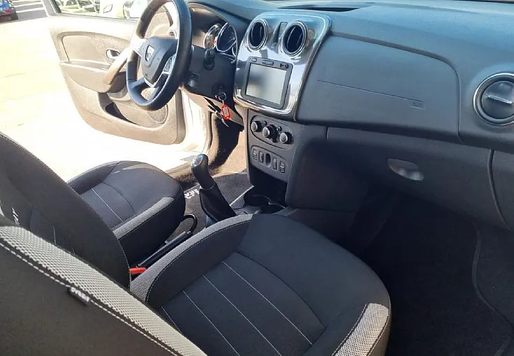 Zunanja slika - Dacia Sandero - Stepway 1.5 Blue dCi 95 VELIKI SERVIS - 8