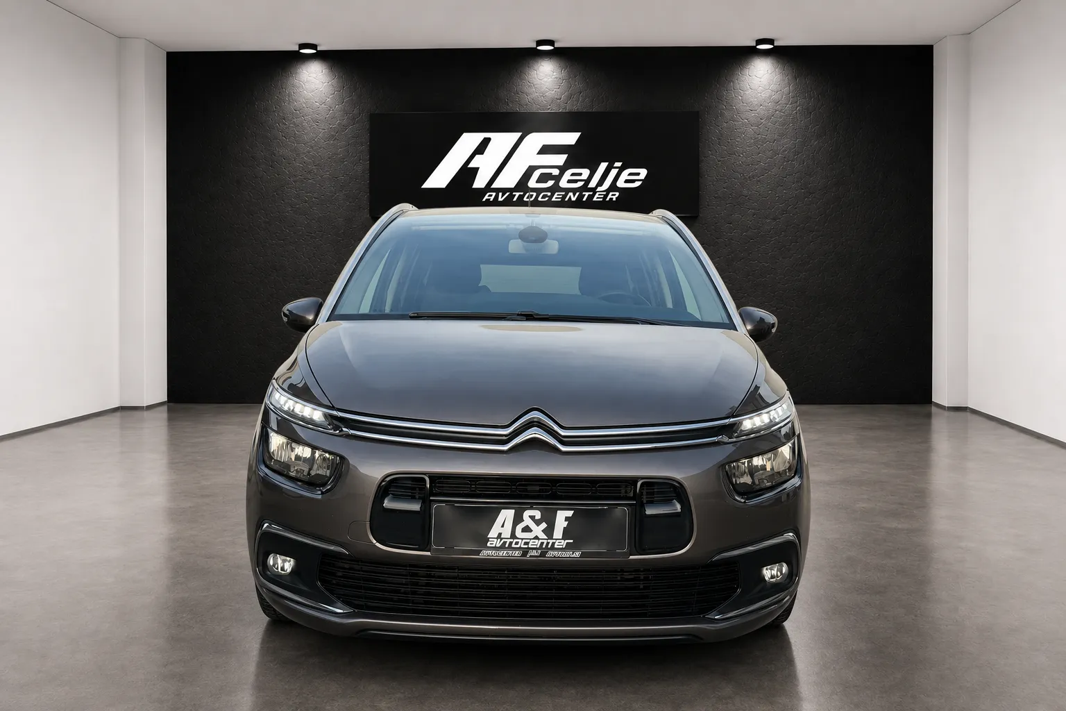 Zunanja slika - Citroën C4 Grand Picasso - 1.6 HDI-LED-NAVI-122.000km-LIZING ZA TUJCE-KEYLE - 2
