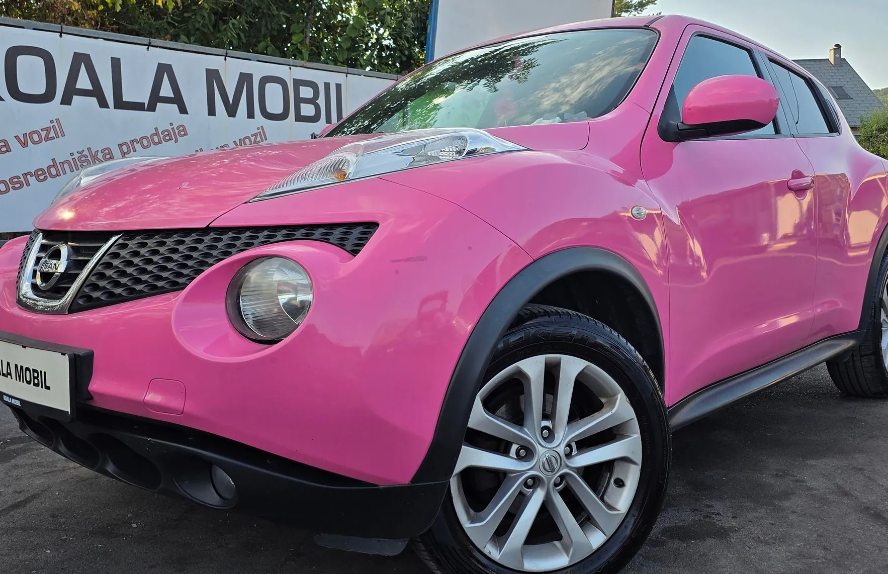 Zunanja slika - Nissan Juke - 1.5 dCi PINK PAKET KLIMA-ALU PLATIŠČA-SLOVENSKI - 16
