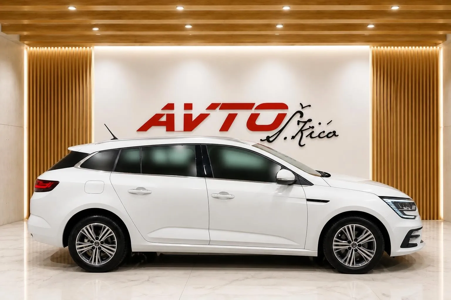 Zunanja slika - Renault Megane - 115 DCI-FULL LED-AVTOMATIK-NAVIGACIJA-TEMPOMAT-PDC - 6