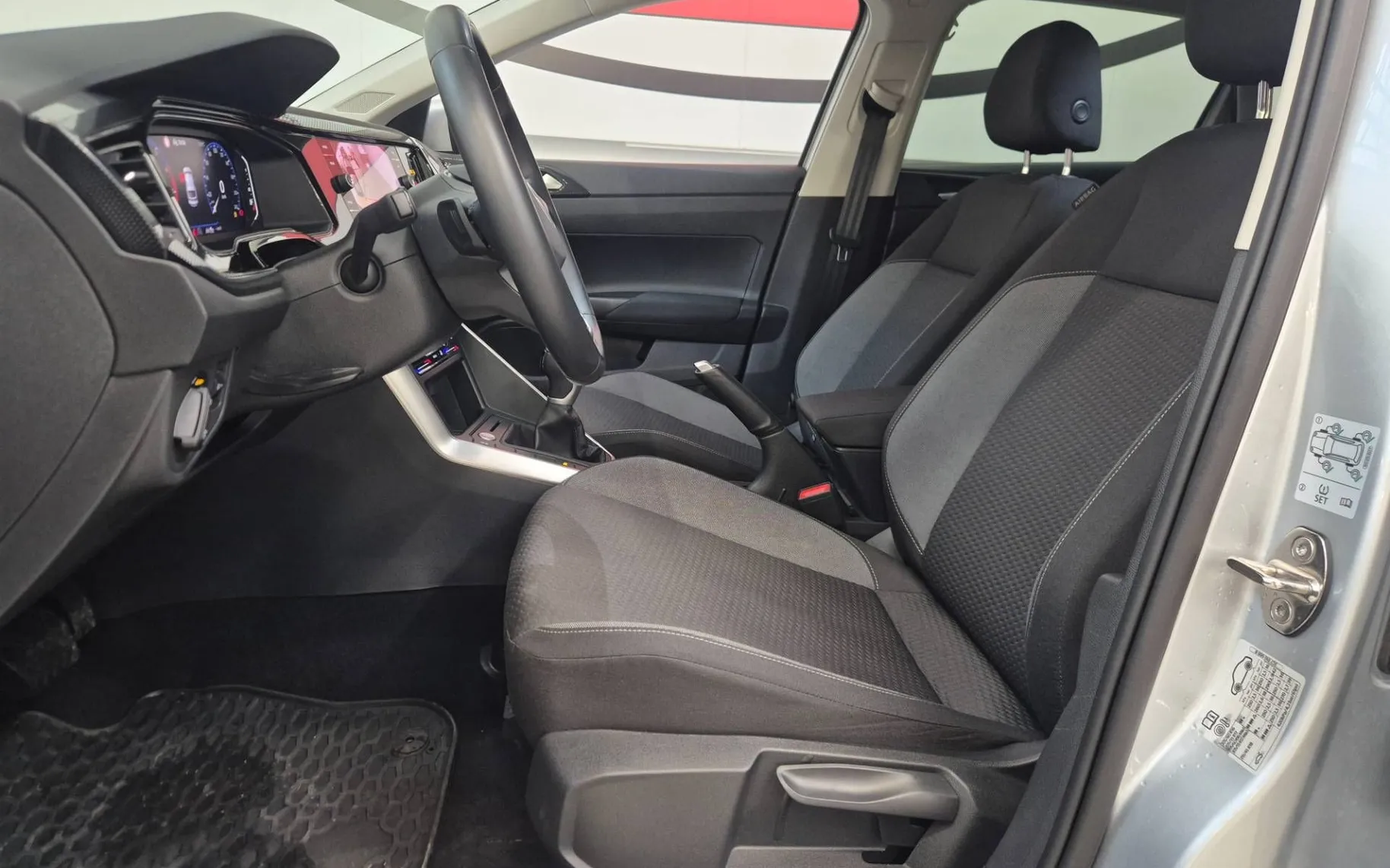 Zunanja slika - Volkswagen Taigo - 1.0 TSI 4ALL DSG - 5