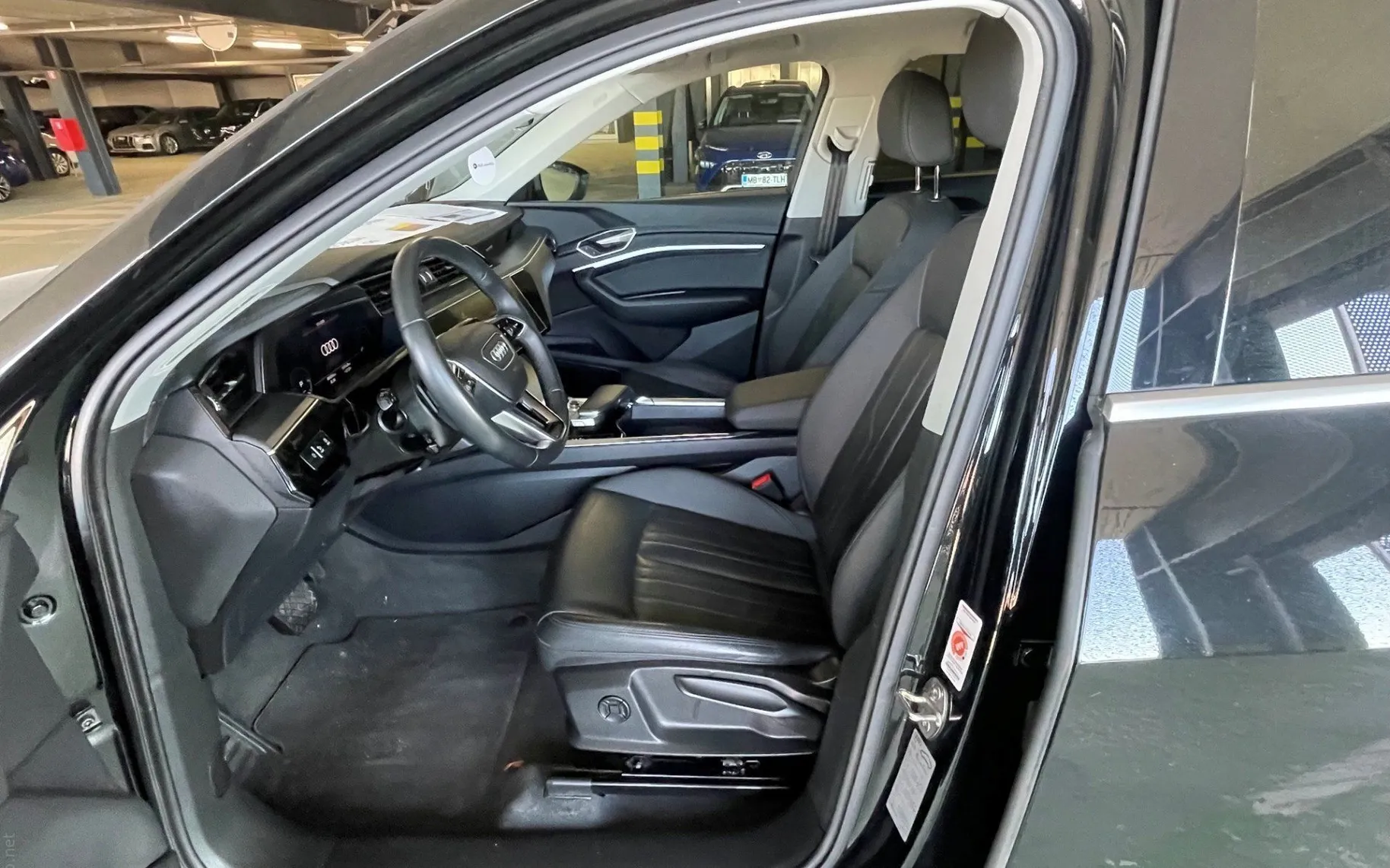 Zunanja slika - Audi e-tron - Audi  50 quattro.NEMŠKI.PANORAMA.KAMERA.LED. - 16