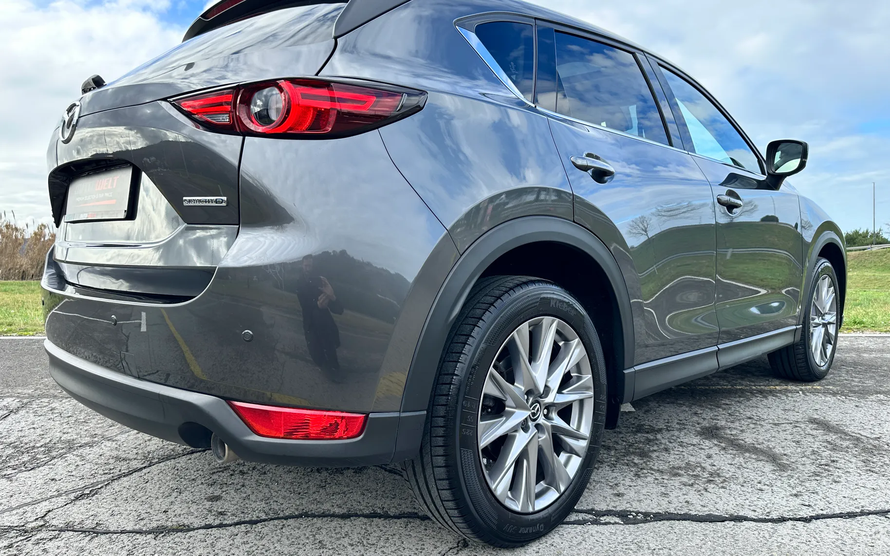 Zunanja slika - Mazda CX-5 - 2.2 SKYACTIV AWD Sports-Line AUT-PANO-360-BOSE-HUD - 2