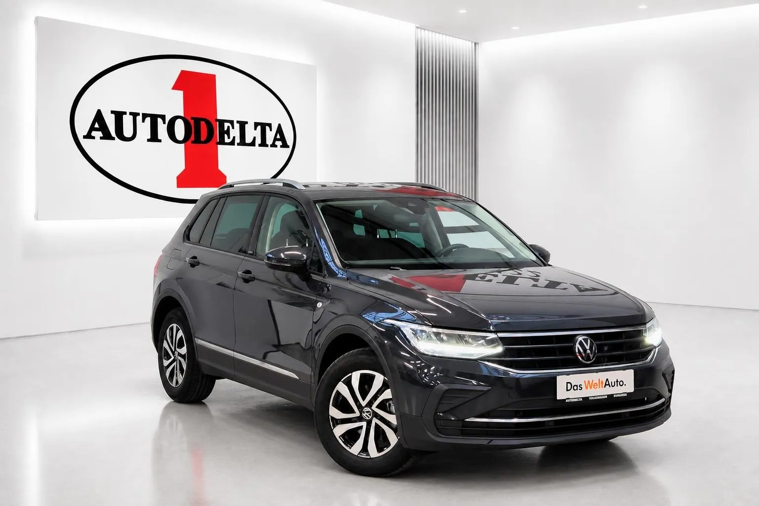 Zunanja slika - Volkswagen Tiguan - 2.0 TDI DSG 110kW ODLIČEN - 3