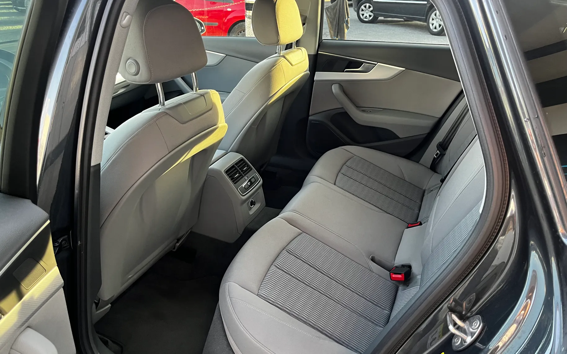 Zunanja slika - Audi A4 - Avant - 13