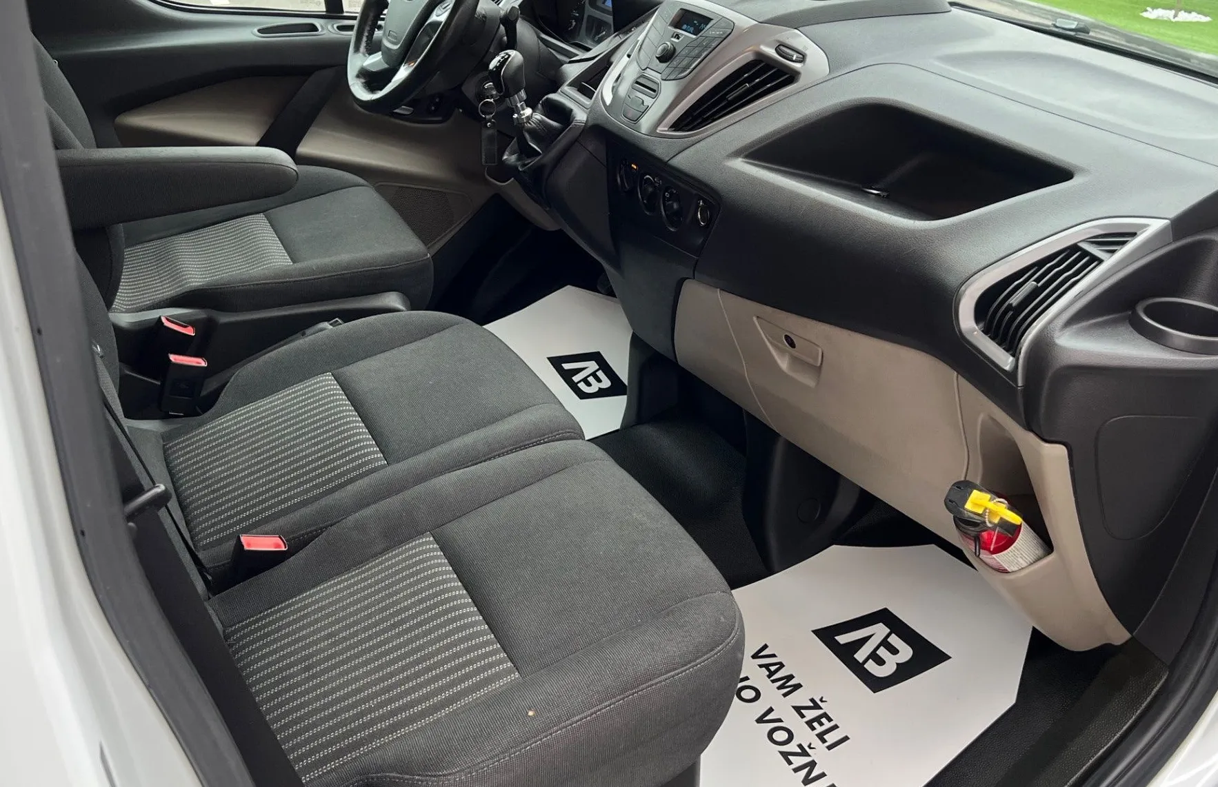 Zunanja slika - Ford E-Transit Custom - Transit Custom 2.0 TDCI+SLO+6SED+KLJUKA+PDC - 15
