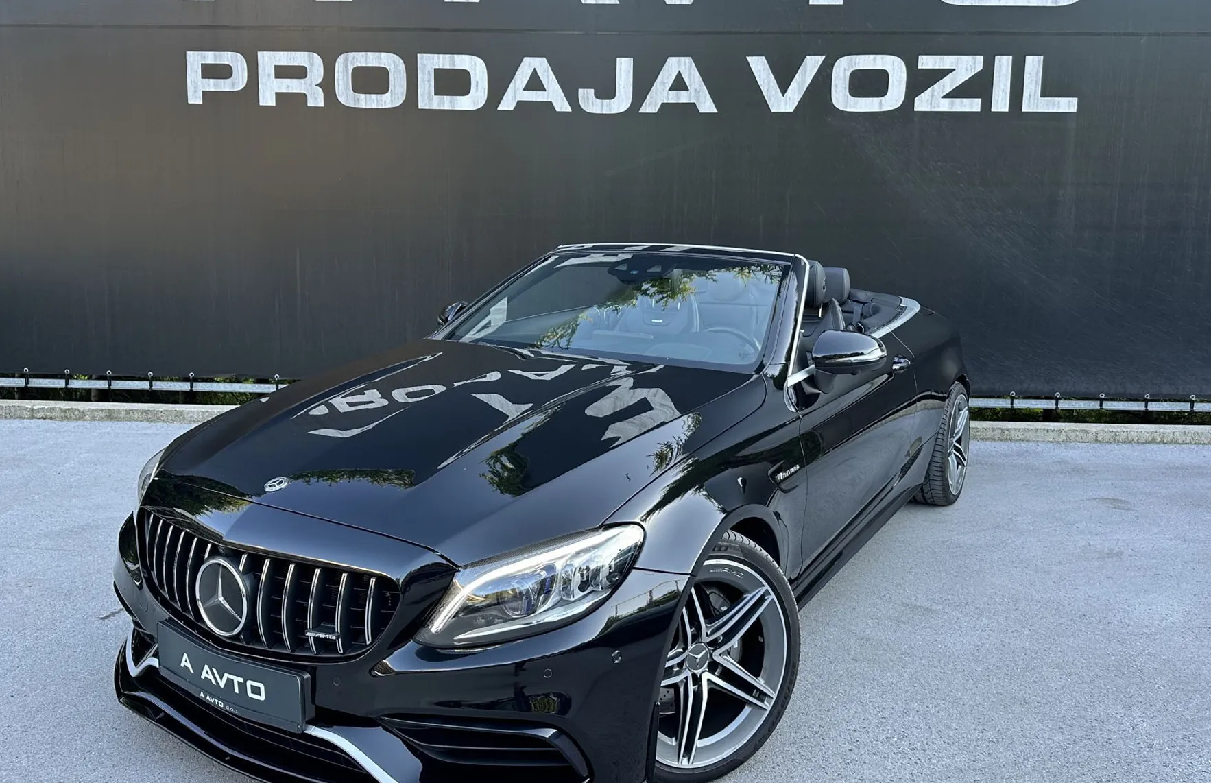 Zunanja slika - Mercedes-Benz C-Razred - Mercedes-AMG C63-HUD-VENTILACIJA-MULTI.LED-KEYLESS - 1