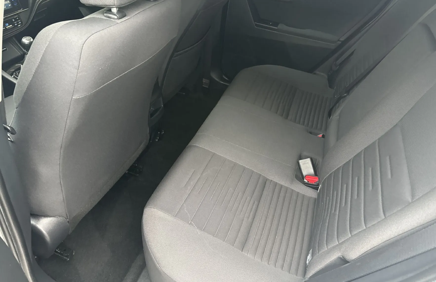 Zunanja slika - Toyota Auris - SLO-SPORT-KAMERA-TEMPOMAT-2xKLIMA-12 MESEČNO JAM. - 10