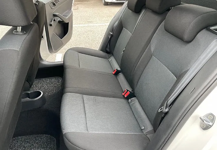 Zunanja slika - Škoda Rapid - Spaceback 1.2 TSI Active - 9