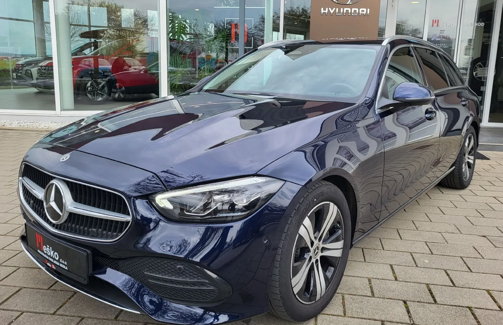 Zunanja slika - Mercedes-Benz C-Razred - C 200 d AT9 navi-led-alu-pdc-virtual-acc-kamera - 1