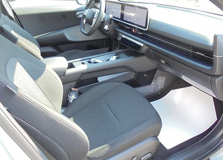 Zunanja slika - Hyundai Ioniq 6 - BEV 77KWH PREMIUM AUTO°Winter°elekt.kljuke°AKCIJA° - 12