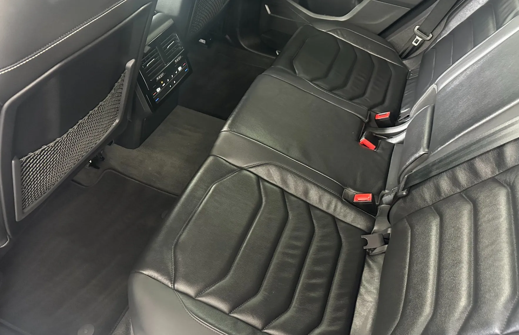 Zunanja slika - Volkswagen Touareg - Volkswagen  Elegance 3.0TDI 170kW.NEMŠKI.KA - 8
