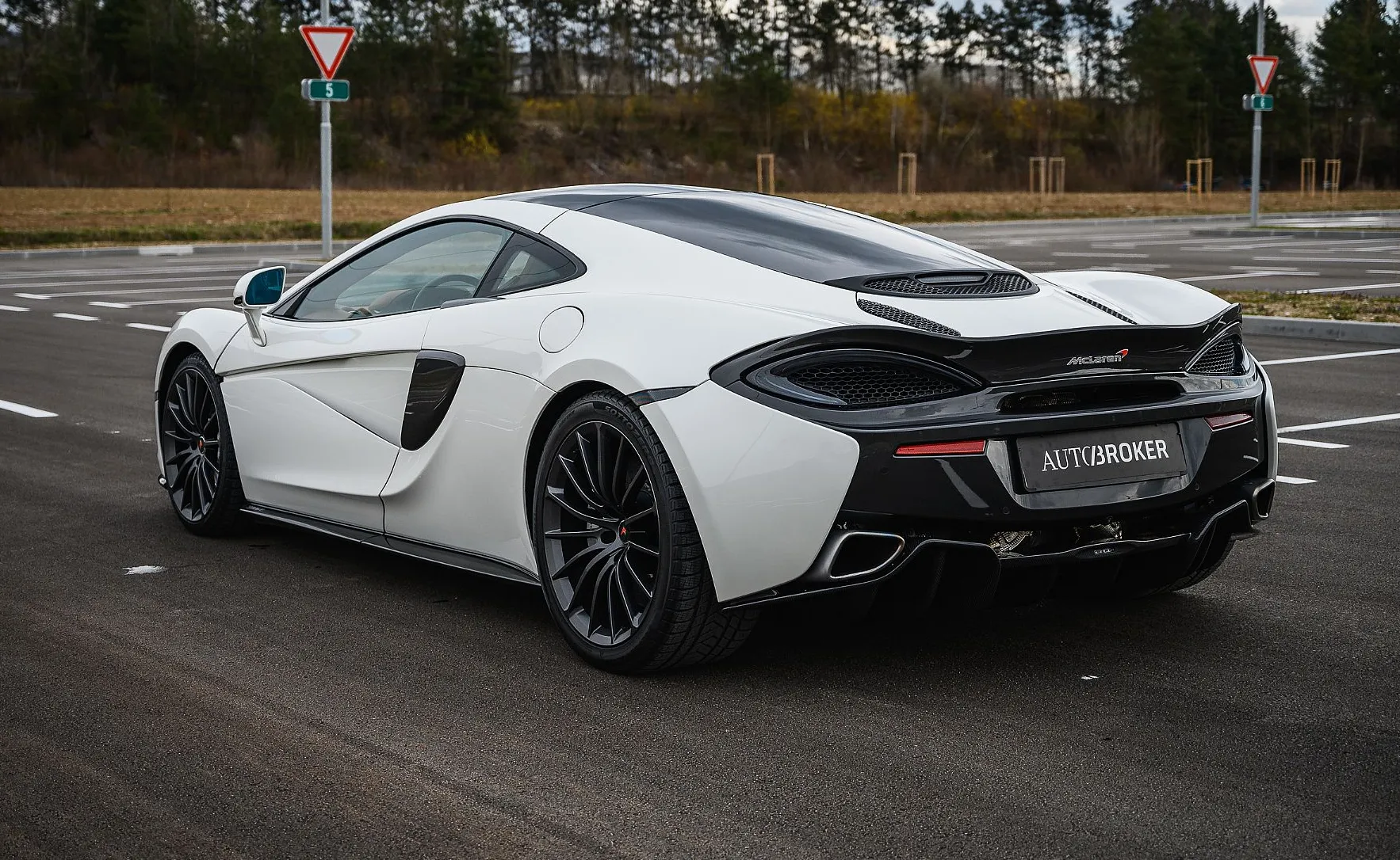 Zunanja slika - McLaren - - 570GT NEPOZABNO DOŽIVETJE  možno plačilo v CRYPTO - 4
