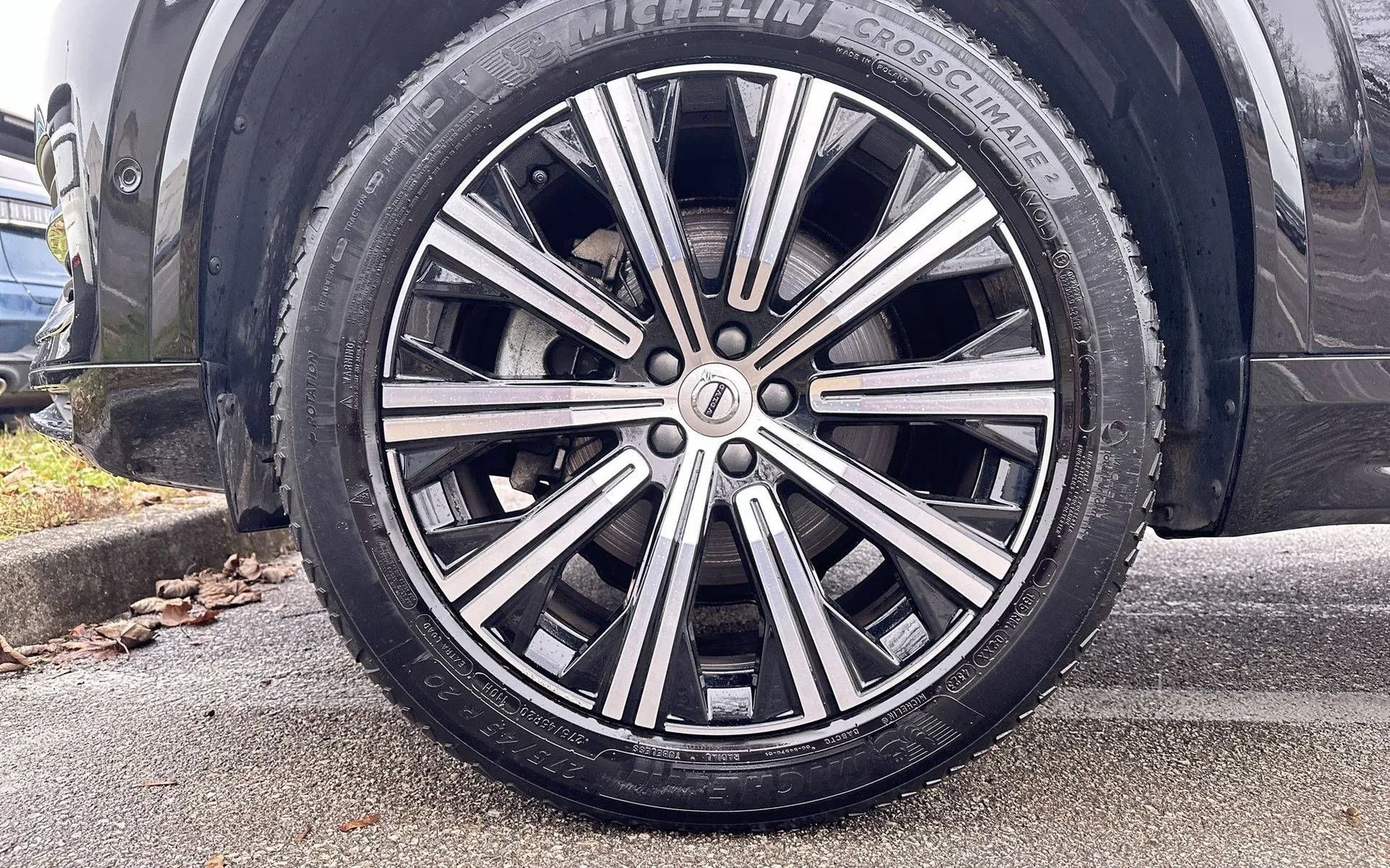 Notranja slika - Volvo XC90 - B5D AWD Plus Bright Avt. 7 sedežev PANO-KLJUKA... - 9