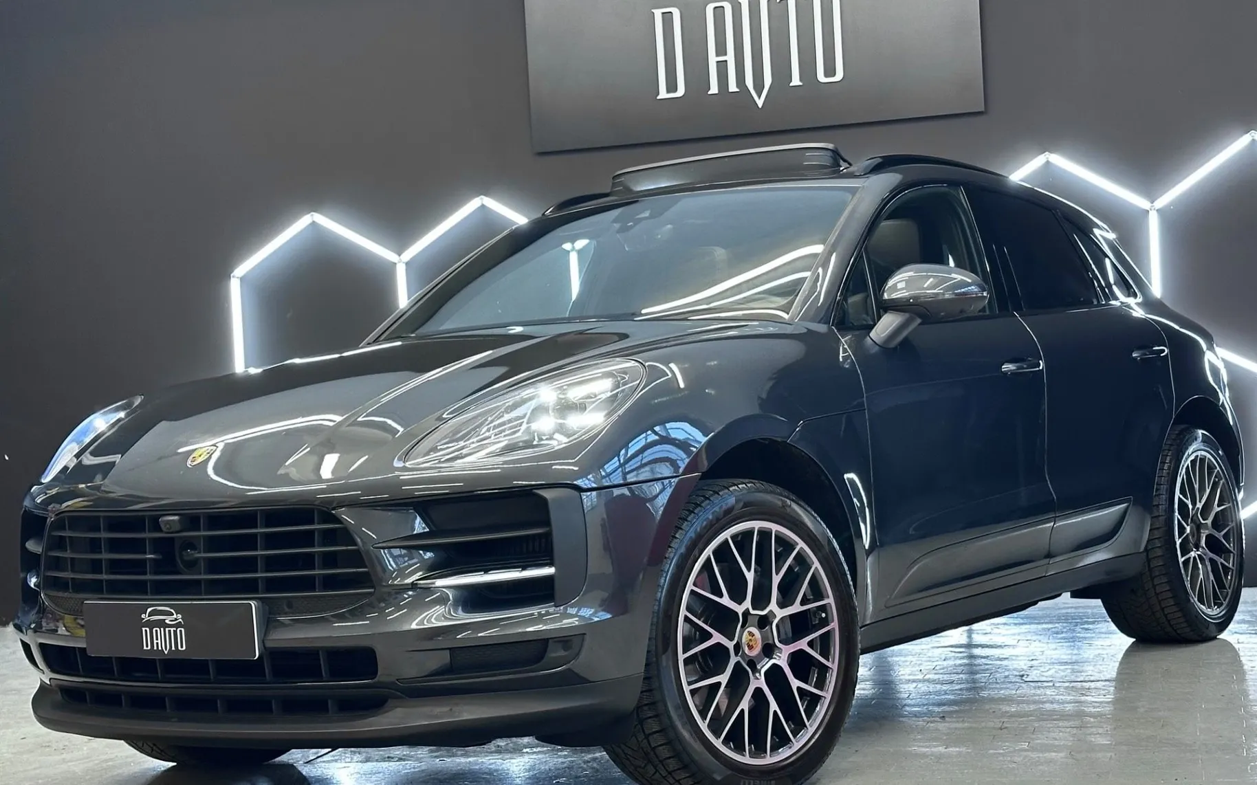 Zunanja slika - Porsche Macan - S ZRAČNO+PANO+BOSE+ACC+CHRONO+360KAMERA+HLAJENJE.. - 1