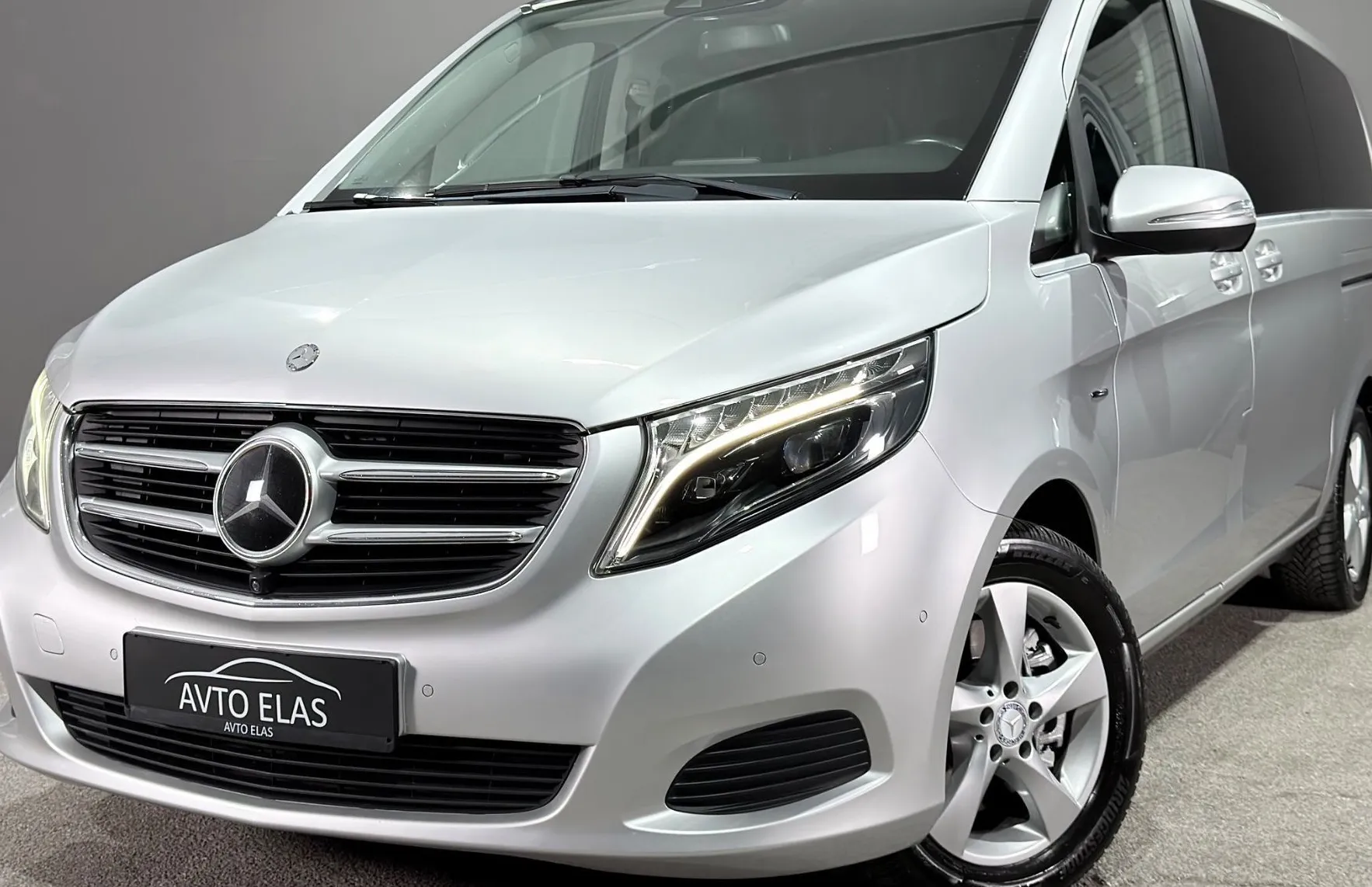 Zunanja slika - Mercedes-Benz V-Razred - 250d 4MATIC - 360 KAM. - LINE ASS. - AKTIVNI TEMP - 1