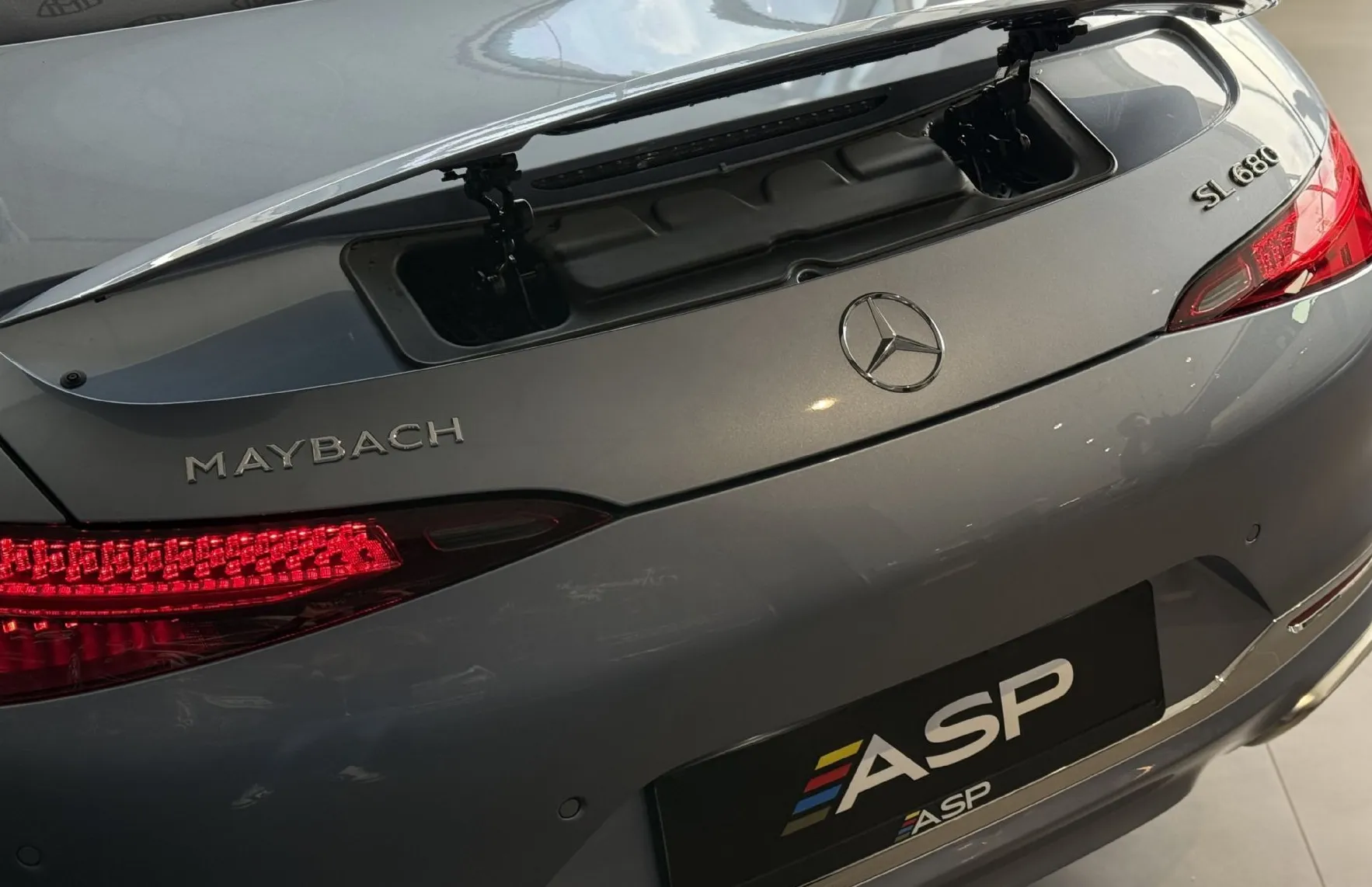 Zunanja slika - Mercedes-Benz SL-Razred - 680 MAYBACH- LIMITED EDITION - 9