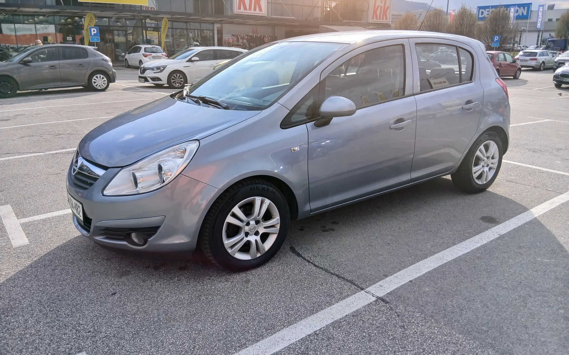 Zunanja slika - Opel Corsa - Cosmo 1,4 16V Avt. - 1