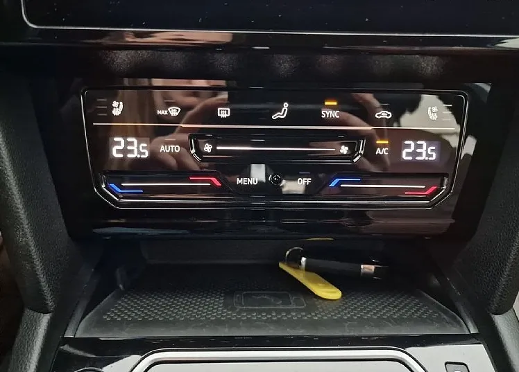 Zunanja slika - VW Passat - Variant 2.0 TDI SCR DSG Elegance - 12