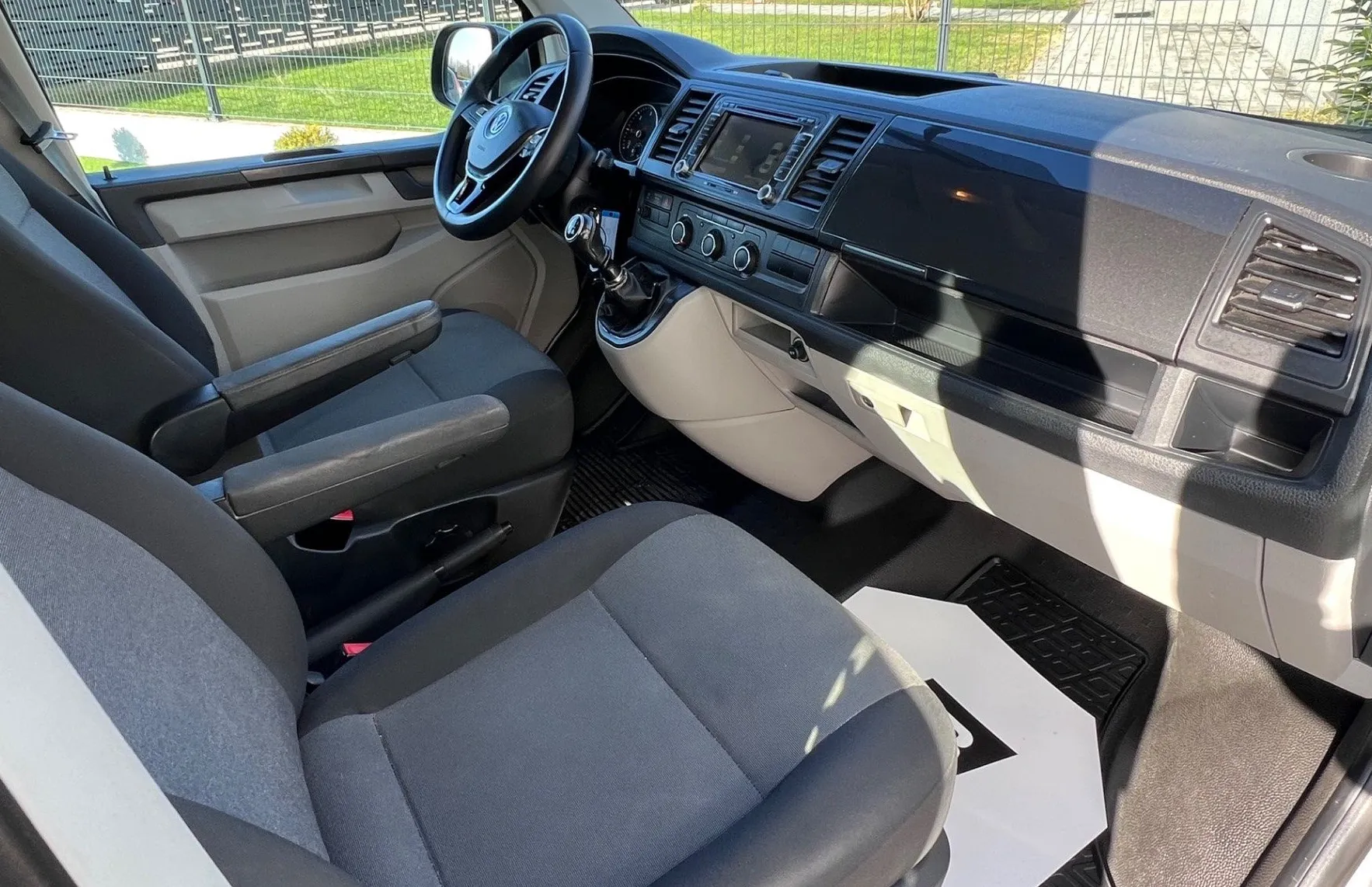 Zunanja slika - VW Transporter - 2.0 TDI+150KM+SLO+1.LAST+KAMERA... - 15
