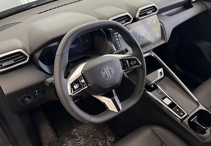 Zunanja slika - MG MG ZS - ZS 1.5L Hybrid Luxury + ZIMSKE GUME - 8