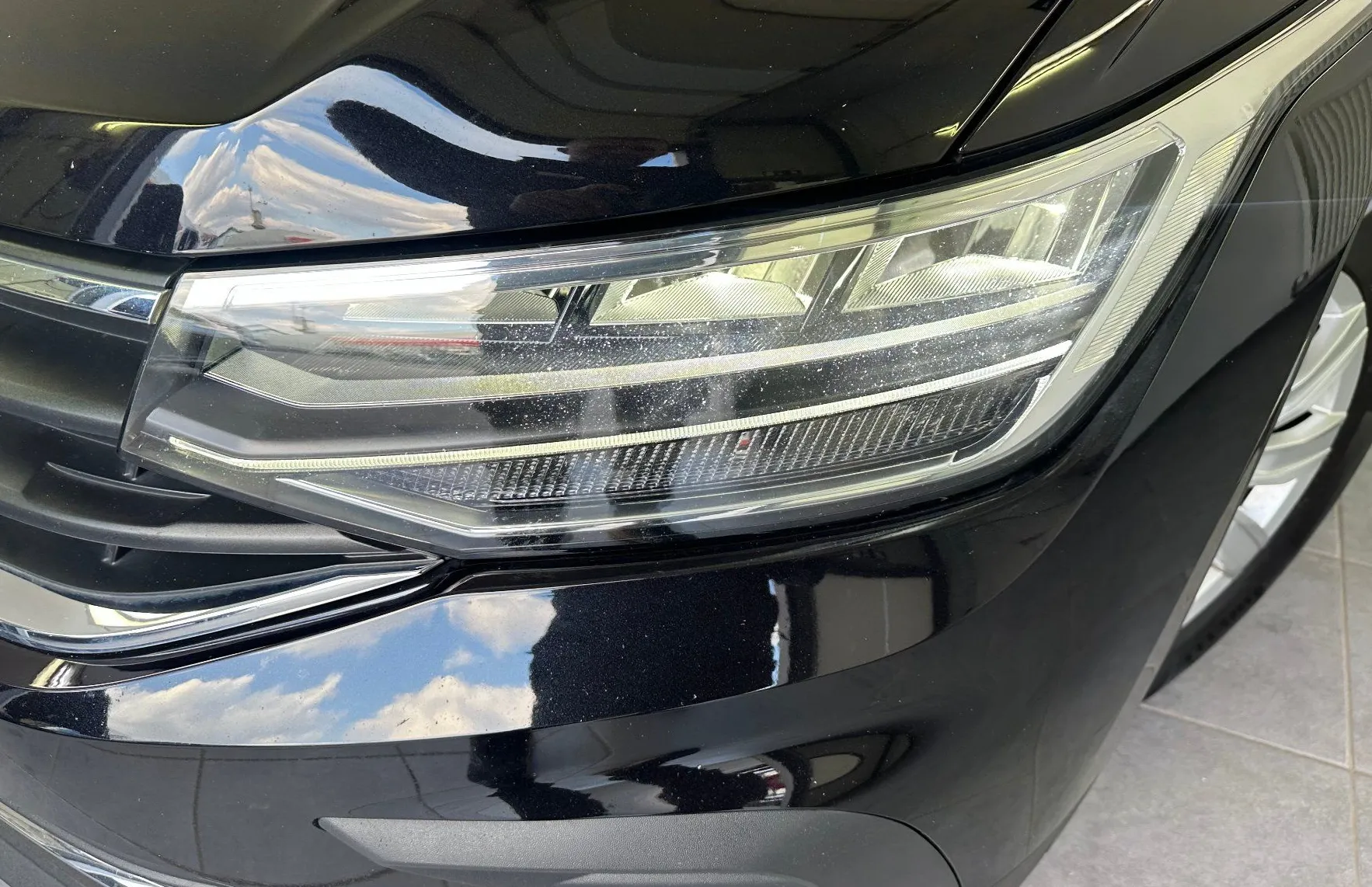 Zunanja slika - Volkswagen Tiguan - 2.0 TDI 110kW.NEMŠKI+4ALU.NAVI.AUT.GRET.SED.LED - 5