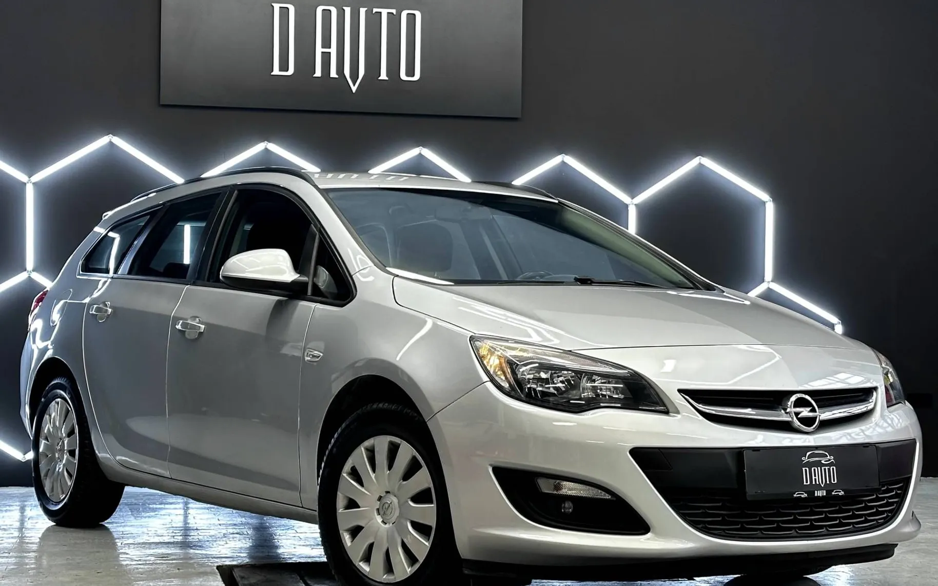 Zunanja slika - Opel Astra - 1.6 CDTI 100KW - 1. LASTNIK - SLO. POREKLO - 9