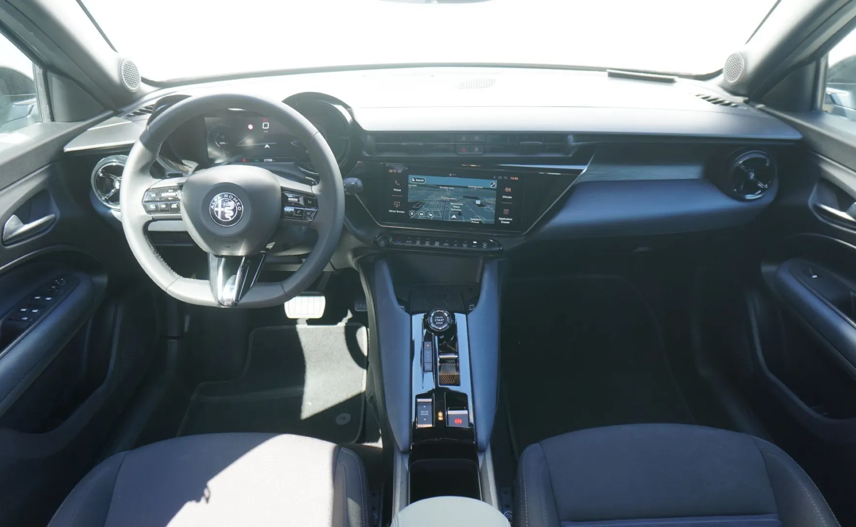 Zunanja slika - Alfa Romeo Junior - Ibrida 1.2 Core Avt. - 7
