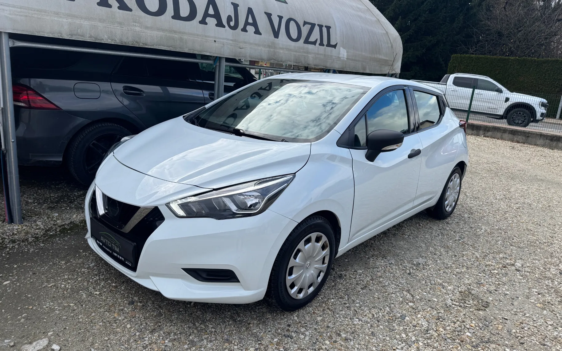 Zunanja slika - Nissan Micra - 1,0 Visia - 3