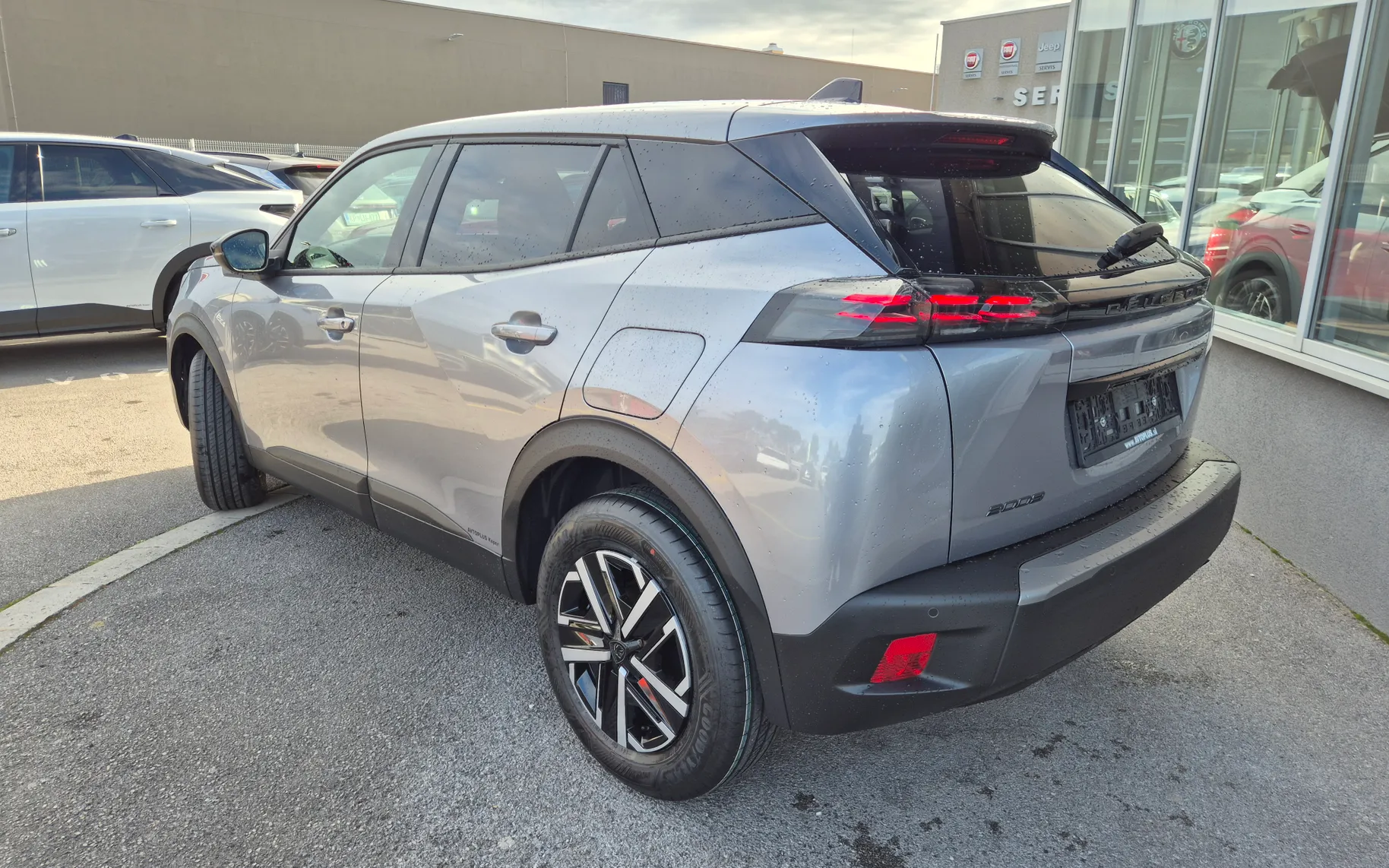 Zunanja slika - Peugeot 2008 - Active Pack HIBRID 110 - NA ZALOGI - 9