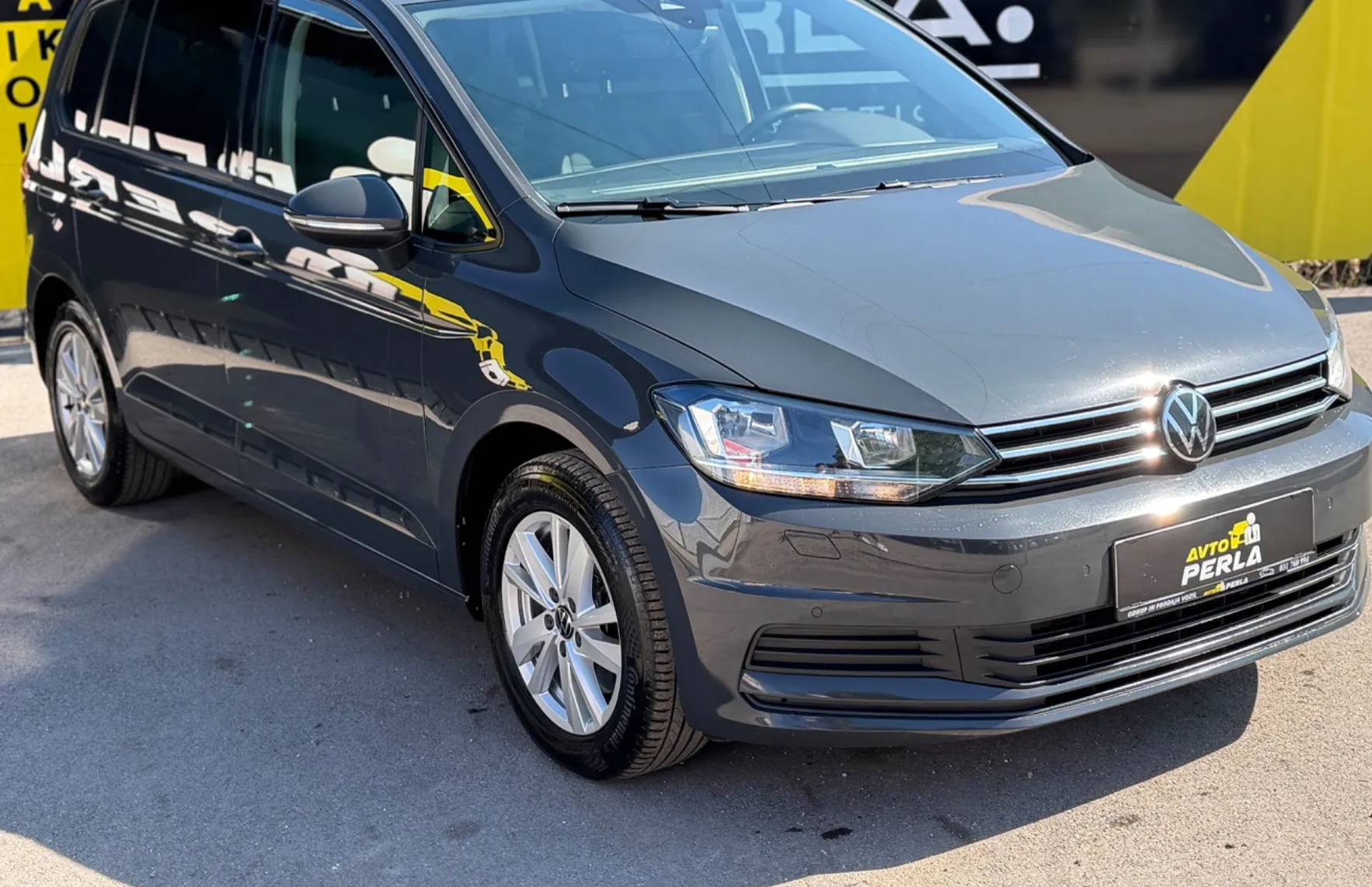 Zunanja slika - VW Touran - 2.0 TDI DSG-7 SEDEŽEV-VIRTUAL-ACC-NAVI-PDC - 3